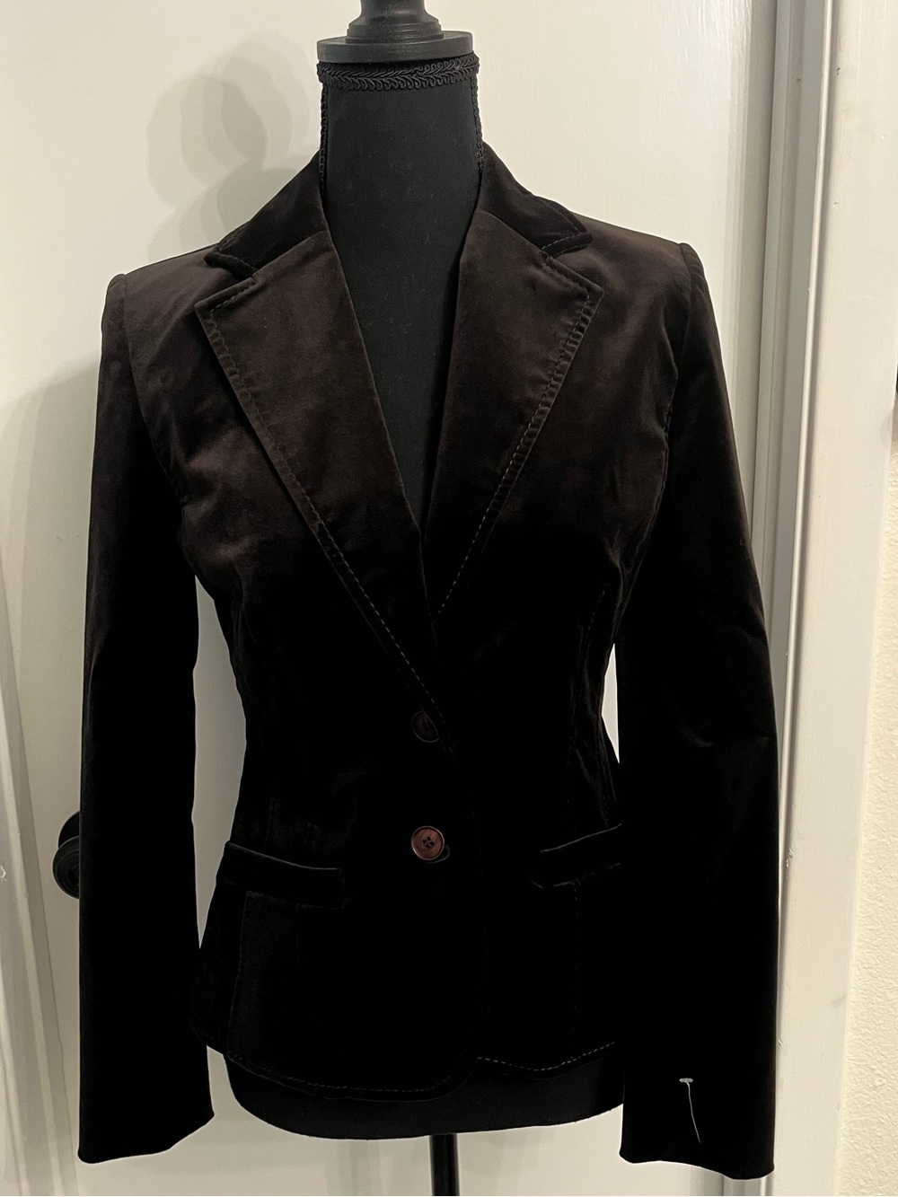 Bloomingdale's Dark Brown Velvet Blazer Jacket